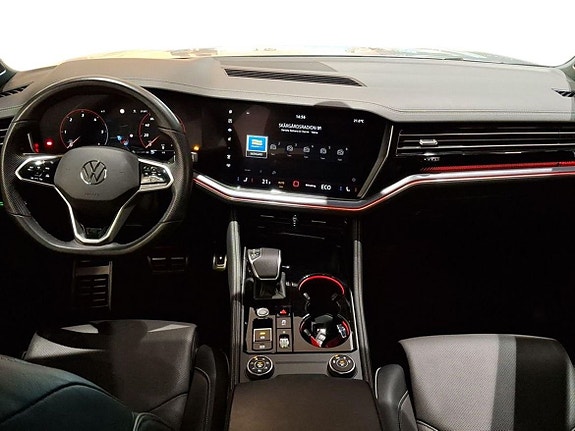 Volkswagen Touareg 12 of 26