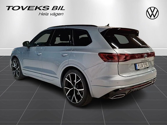 Volkswagen Touareg 5 of 26