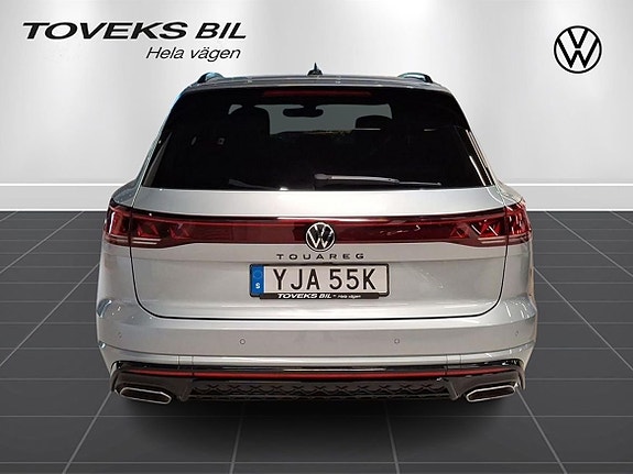 Volkswagen Touareg 4 of 26