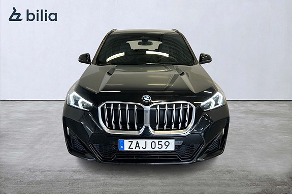 BMW X1 2 of 19