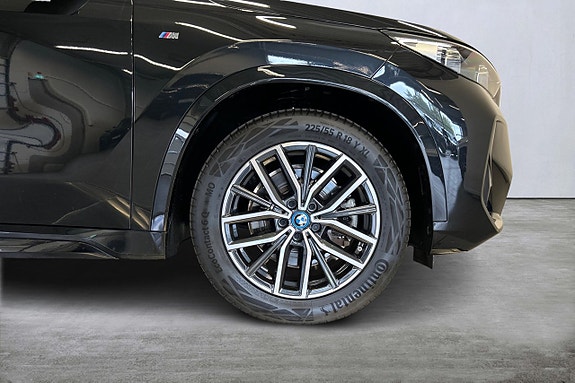 BMW X1 9 of 19