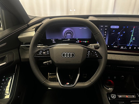 Audi Q6 e-tron 9 of 15