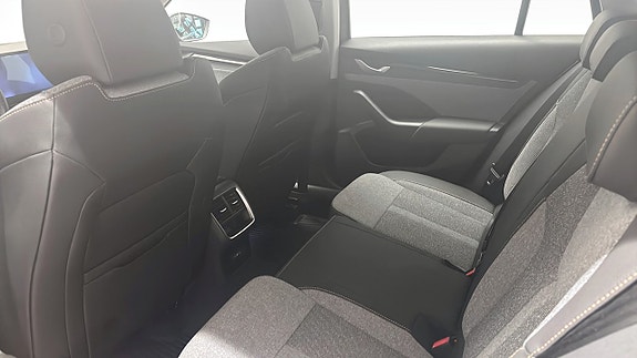 Skoda Octavia 10 of 12