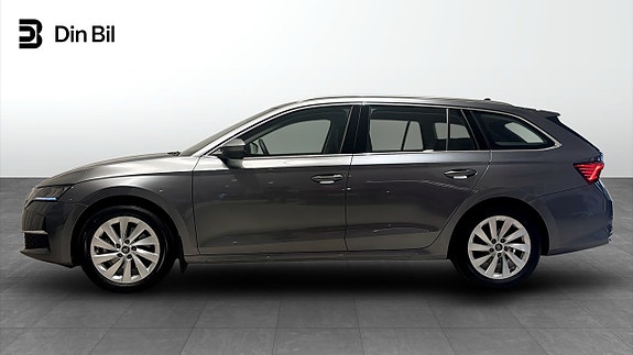 Skoda Octavia 2 of 12