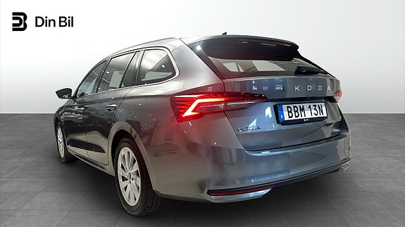 Skoda Octavia 3 of 12