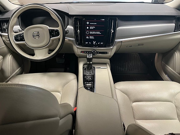 Volvo V90 13 of 20