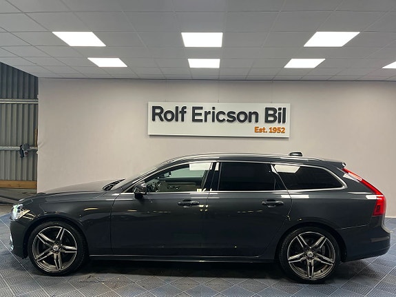 Volvo V90 2 of 20
