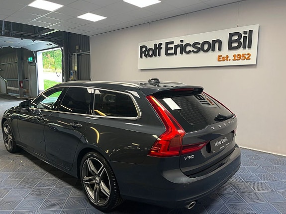Volvo V90 3 of 20