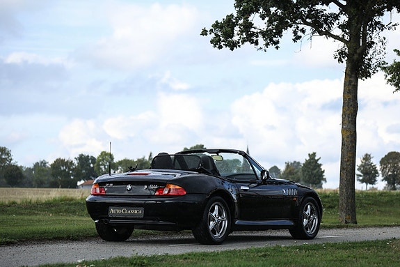 BMW Z3 8 of 12