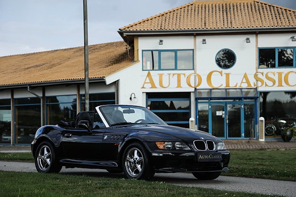 BMW Z3 2 of 12