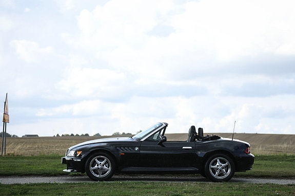 BMW Z3 5 of 12
