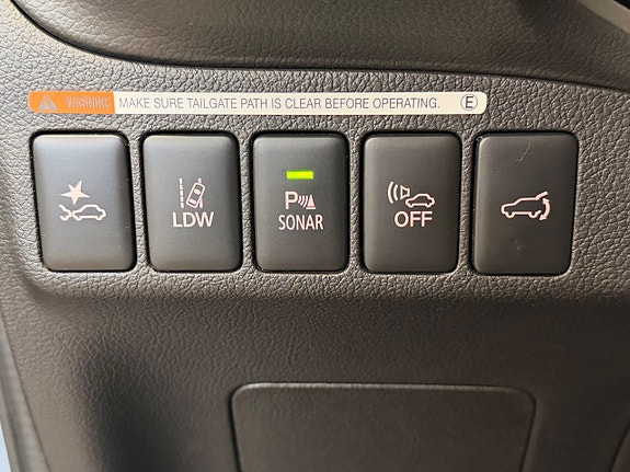Mitsubishi Outlander 18 of 23