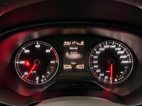 Seat Leon 17 of 28
