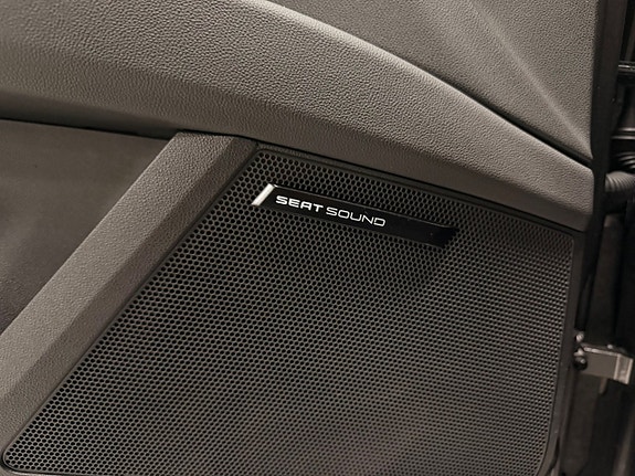 Seat Leon 12 of 28
