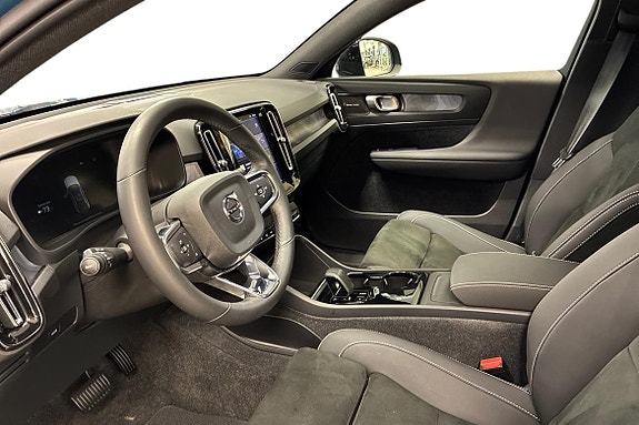 Volvo C40 28 of 30