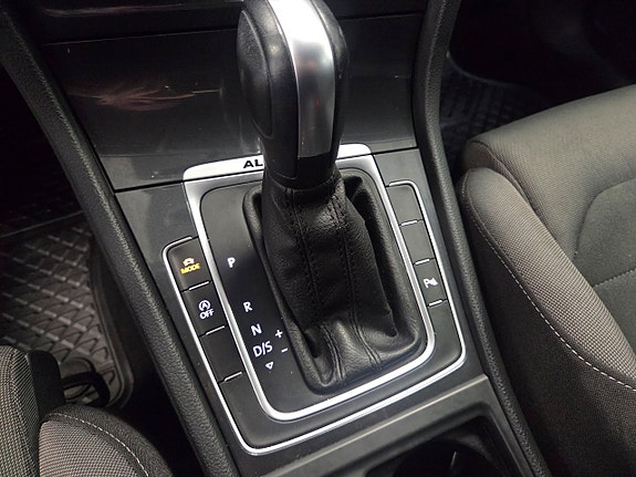 Volkswagen Golf Alltrack 25 of 25