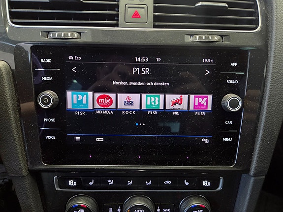 Volkswagen Golf Alltrack 18 of 23