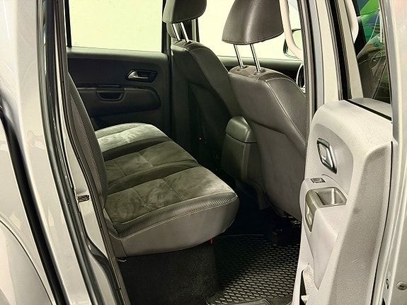 Volkswagen Amarok 13 of 18