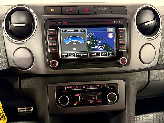 Volkswagen Amarok 17 of 18