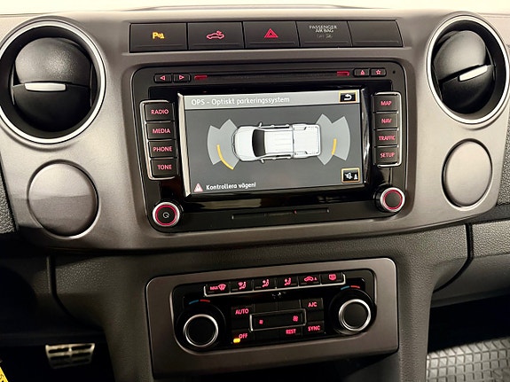 Volkswagen Amarok 18 of 18