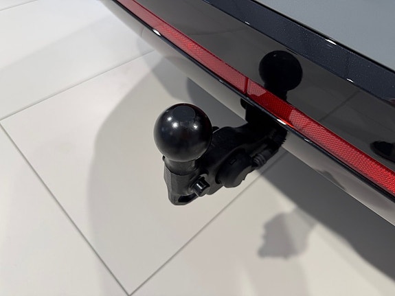 Skoda Enyaq Coupe RS 7 of 18