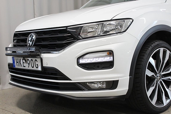Volkswagen T-Roc 14 of 27