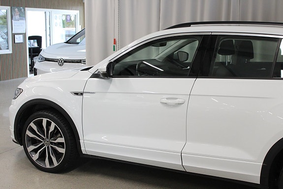 Volkswagen T-Roc 15 of 27