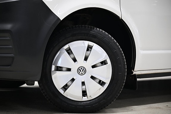 Volkswagen Transporter 4 of 28