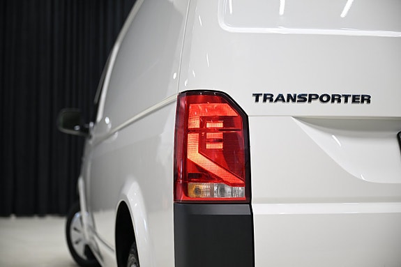 Volkswagen Transporter 16 of 28