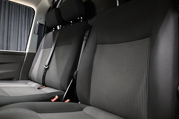 Volkswagen Transporter 19 of 28