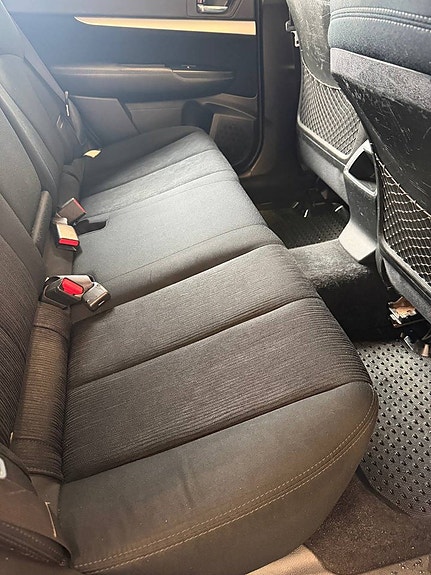 Subaru Outback 10 of 12