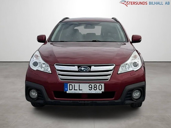 Subaru Outback 2 of 12