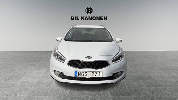 Kia Ceed 3 of 12