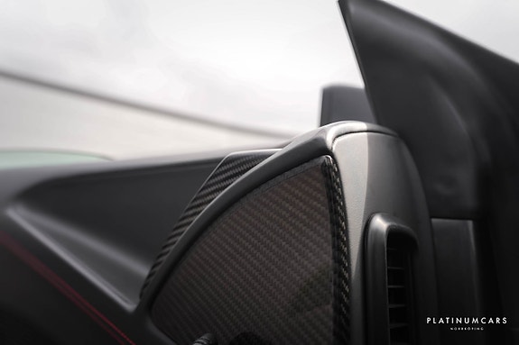 Audi R8 14 of 24