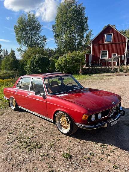 BMW 2800 2 of 7