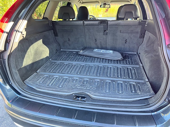 Volvo XC60 5 of 7