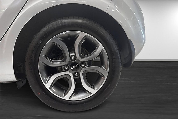Kia Picanto 13 of 14
