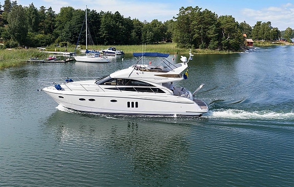 Princess 54 Flybridge 4 of 30
