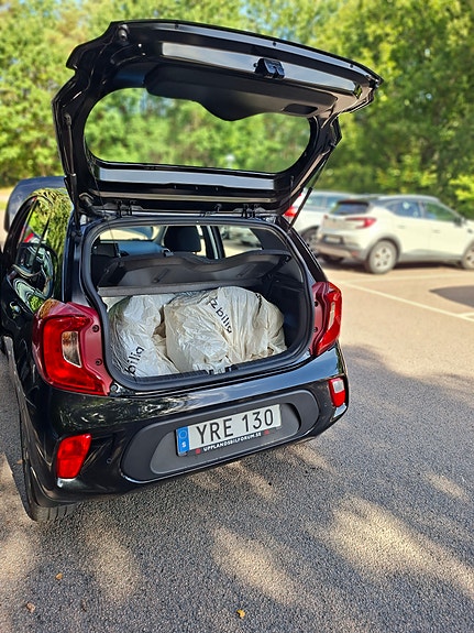 Kia Picanto 6 of 9