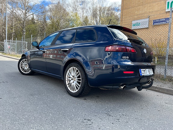 Alfa Romeo 159 11 of 13