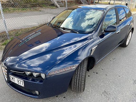 Alfa Romeo 159 5 of 13
