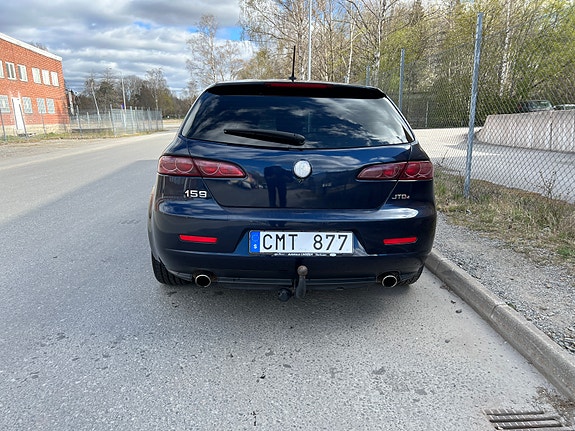 Alfa Romeo 159 10 of 13