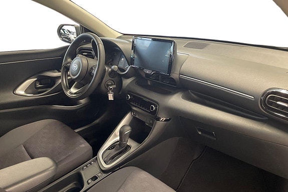 Toyota Yaris 7 of 20