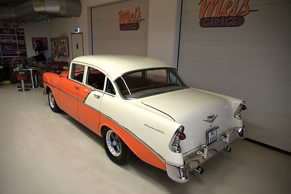 Chevrolet 210 10 of 30