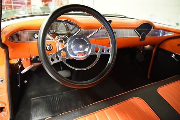 Chevrolet 210 25 of 30