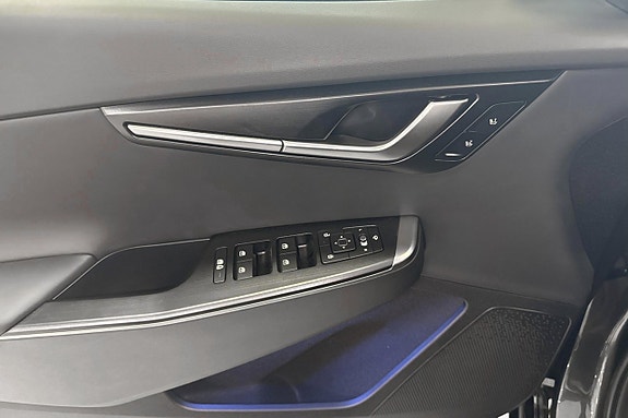 Kia EV6 9 of 16