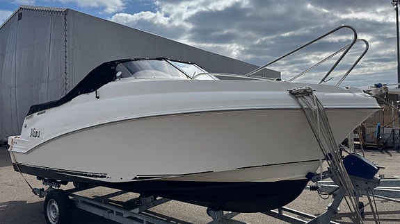 Quicksilver 640 Active / Mercruiser 4,3 MPI -11 7 of 12