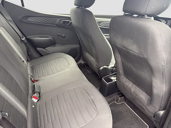 Hyundai i10 11 of 15