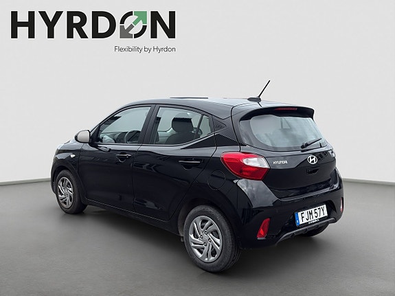 Hyundai i10 4 of 15