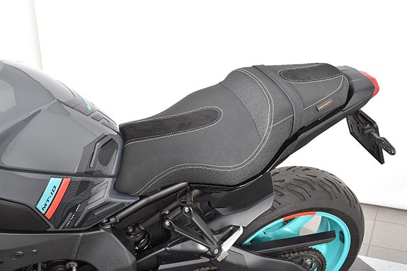 Yamaha MT-10 ABS Nyservad 9 of 18